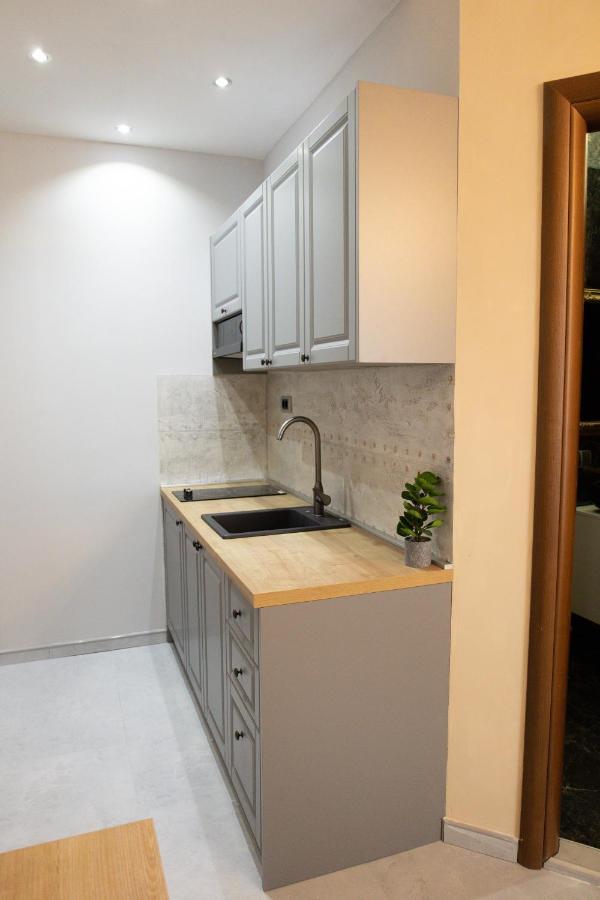ביטולה All Elevens 11 Apartments מראה חיצוני תמונה