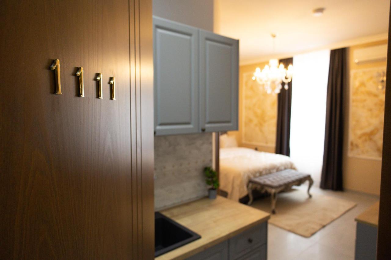 ביטולה All Elevens 11 Apartments מראה חיצוני תמונה